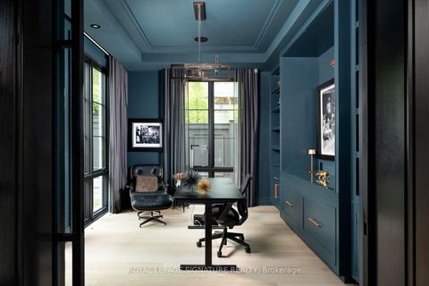 Photo 2 at 20 Rochester Avenue, Lawrence Park South, Toronto
