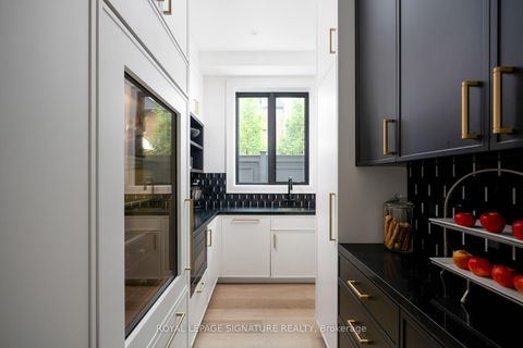 Photo 9 at 20 Rochester Avenue, Lawrence Park South, Toronto