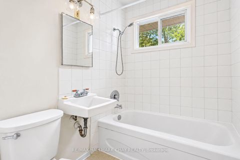 Photo 18 at 14 Heath Street, Cundles East, Barrie