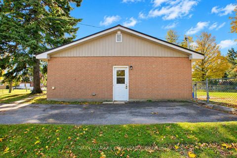 Photo 27 at 14 Heath Street, Cundles East, Barrie