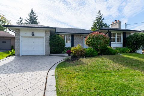 Photo 1 at 74 Crendon Drive, Etobicoke West Mall, Toronto