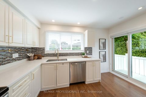 Photo 10 at 74 Crendon Drive, Etobicoke West Mall, Toronto