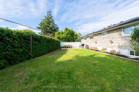 Photo 26 at 74 Crendon Drive, Etobicoke West Mall, Toronto