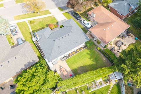 Photo 29 at 74 Crendon Drive, Etobicoke West Mall, Toronto
