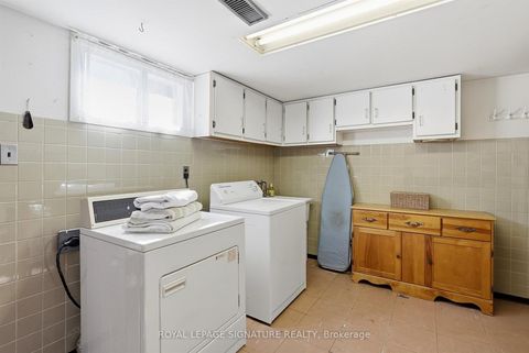 Photo 36 at 7 Geoffrey Street, Roncesvalles, Toronto