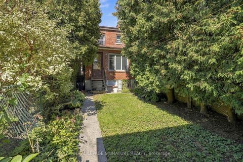 Photo 37 at 7 Geoffrey Street, Roncesvalles, Toronto