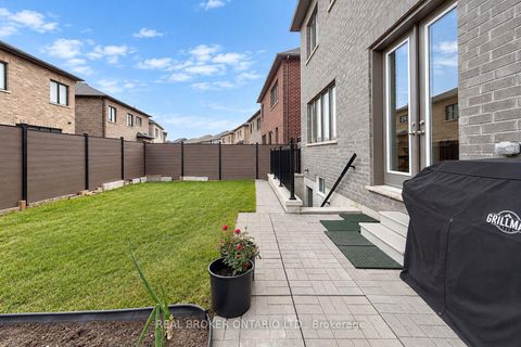 Photo 46 at 153 Prairie Rose Drive, Rural Richmond Hill, Richmond Hill