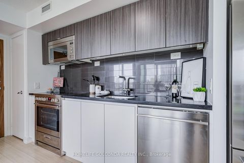 Photo 9 at 1512 - 85 Queens Wharf Road, Waterfront Communities C1, Toronto