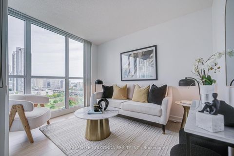Photo 11 at 1512 - 85 Queens Wharf Road, Waterfront Communities C1, Toronto