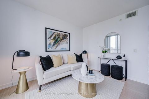 Photo 13 at 1512 - 85 Queens Wharf Road, Waterfront Communities C1, Toronto