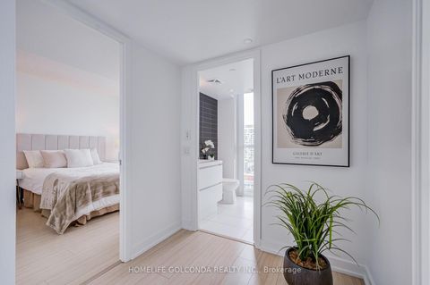 Photo 16 at 1512 - 85 Queens Wharf Road, Waterfront Communities C1, Toronto