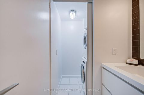 Photo 31 at 1512 - 85 Queens Wharf Road, Waterfront Communities C1, Toronto