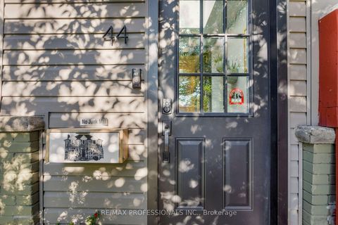 Photo 3 at 44 McCormack Street, Smythe, Toronto