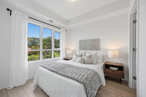 Photo 24 at 310 - 1 Neighbourhood Lane, Queensway, Toronto
