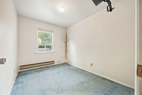 Photo 10 at 52 Woodville Avenue, Broadview North, Toronto