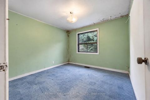Photo 12 at 52 Woodville Avenue, Broadview North, Toronto