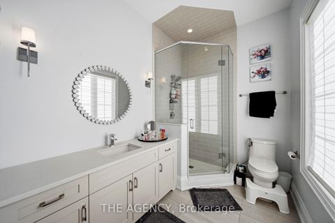 Photo 37 at 89 Germana Place, Maple, Vaughan