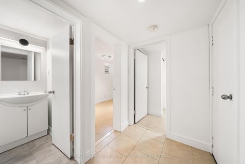 Photo 25 at 300 Woodbine Avenue, The Beaches, Toronto