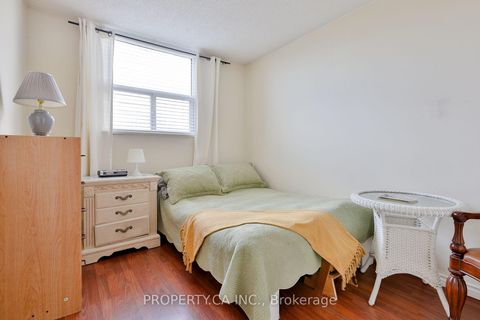 Photo 23 at 517 - 5 Parkway Forest Drive, Henry Farm, Toronto