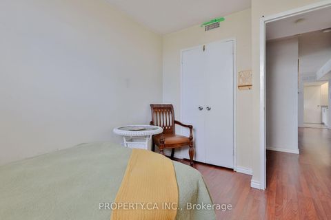 Photo 24 at 517 - 5 Parkway Forest Drive, Henry Farm, Toronto