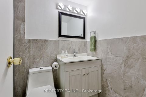 Photo 25 at 517 - 5 Parkway Forest Drive, Henry Farm, Toronto