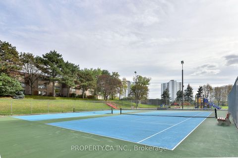 Photo 37 at 517 - 5 Parkway Forest Drive, Henry Farm, Toronto