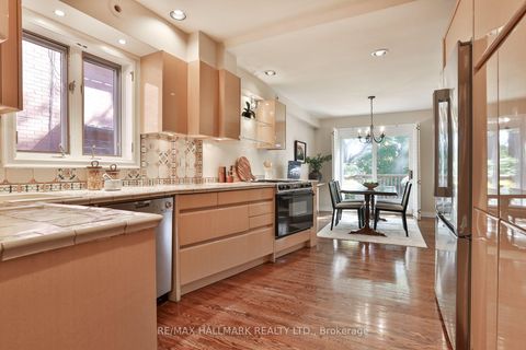 Photo 12 at 83 Wembley Road, Forest Hill North, Toronto