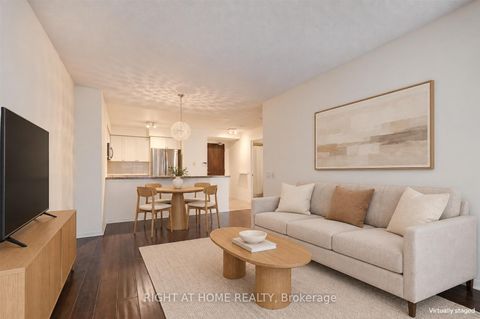 Photo 2 at 507 - 388 Bloor Street E, Moore Park, Toronto