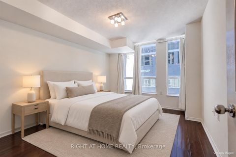Photo 3 at 507 - 388 Bloor Street E, Moore Park, Toronto