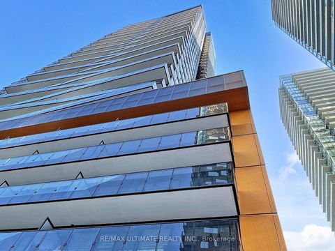 Photo 2 at 207 - 117 Broadway Avenue, Mount Pleasant West, Toronto