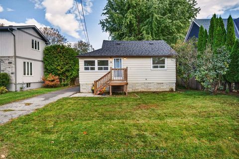 Photo 3 at 54 Farley Circle, Historic Lakeshore Communities, Georgina