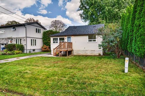 Photo 4 at 54 Farley Circle, Historic Lakeshore Communities, Georgina