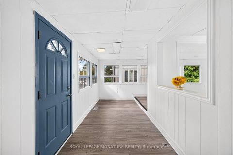 Photo 7 at 54 Farley Circle, Historic Lakeshore Communities, Georgina