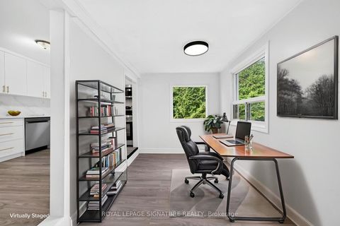 Photo 18 at 54 Farley Circle, Historic Lakeshore Communities, Georgina