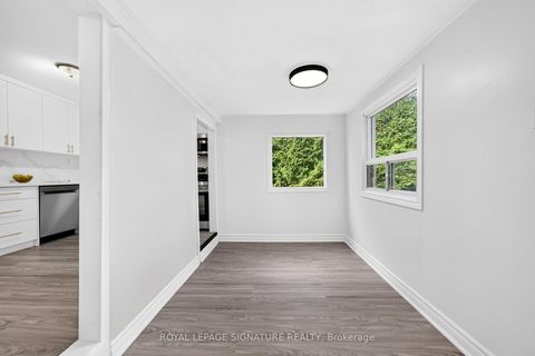 Photo 19 at 54 Farley Circle, Historic Lakeshore Communities, Georgina