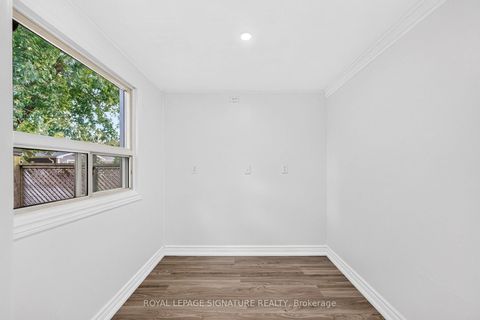 Photo 21 at 54 Farley Circle, Historic Lakeshore Communities, Georgina