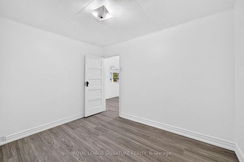 Photo 28 at 54 Farley Circle, Historic Lakeshore Communities, Georgina