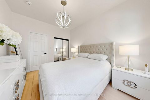 Photo 26 at 136 Glenvale Boulevard, Leaside, Toronto