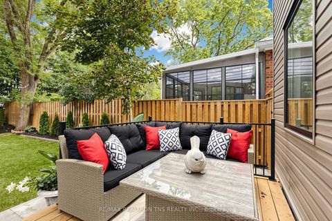 Photo 40 at 136 Glenvale Boulevard, Leaside, Toronto