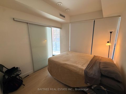 Photo 9 at 804 - 2A Church Street, Waterfront Communities C8, Toronto