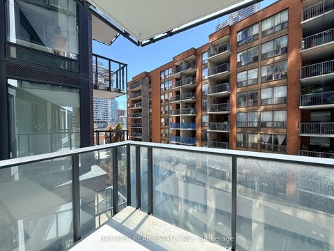 Photo 12 at 804 - 2A Church Street, Waterfront Communities C8, Toronto