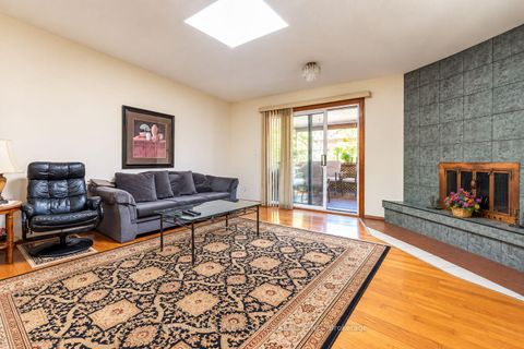 Photo 17 at 228 Jeffcoat Drive, Clairville, Toronto