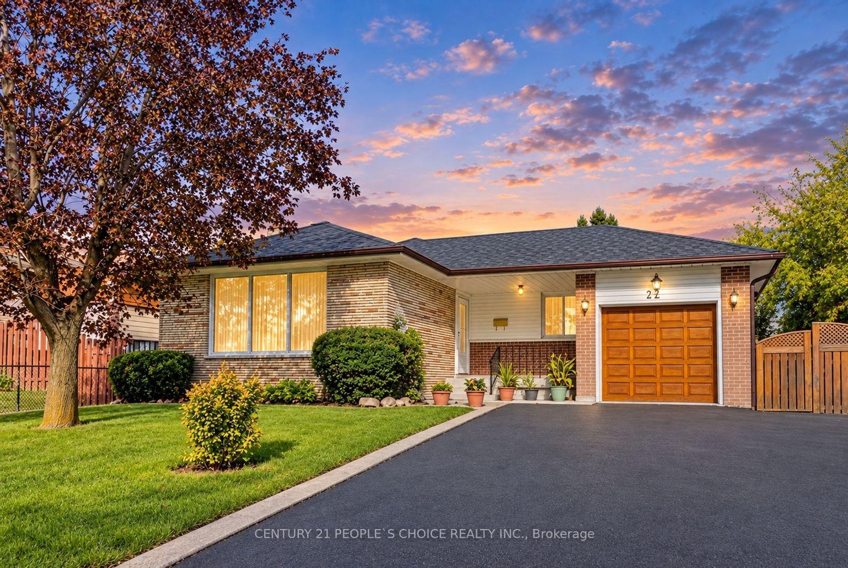228 Jeffcoat Drive, Clairville, Toronto 