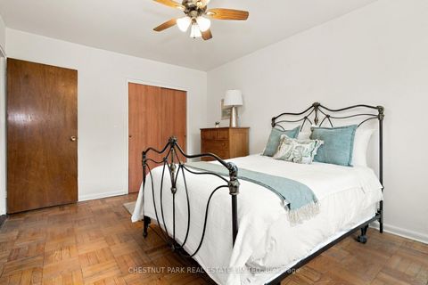 Photo 10 at 102 - 158 Crescent Road, Moore Park, Toronto