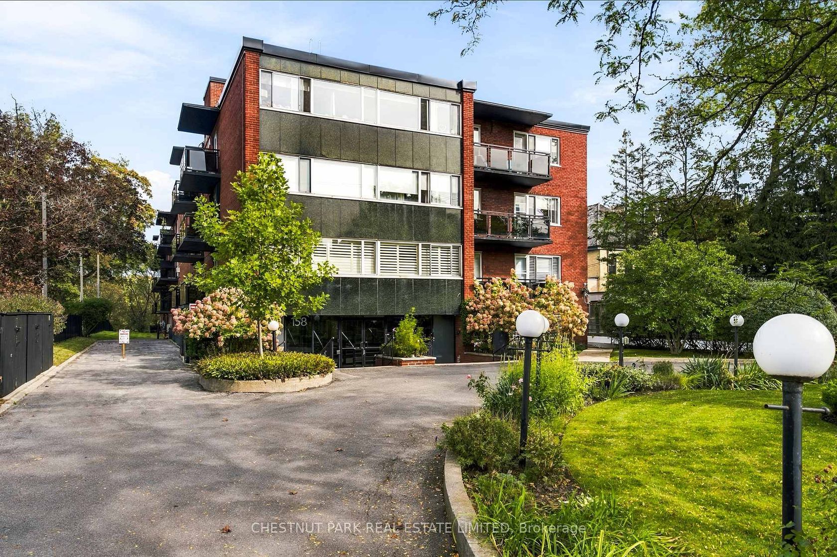 102 - 158 Crescent Road, Moore Park, Toronto 