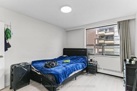 Photo 4 at 506 - 915 Midland Avenue, Eglinton East, Toronto
