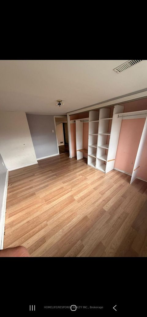 Photo 10 at 9 SONGWOOD Drive, Humbermede, Toronto