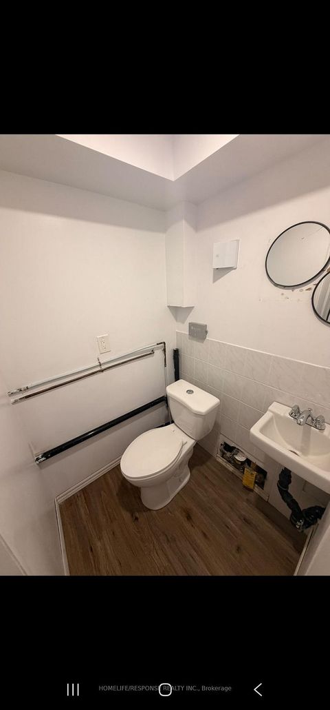 Photo 14 at 9 SONGWOOD Drive, Humbermede, Toronto
