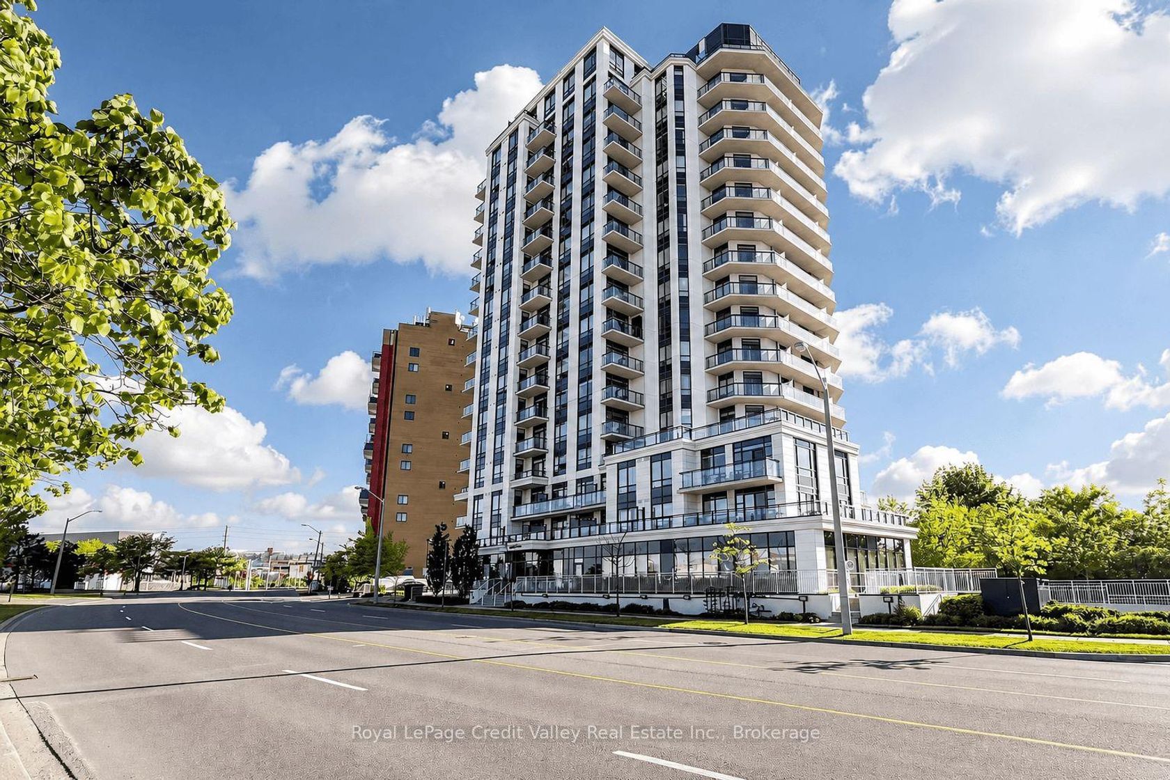 1103 - 840 Queens Plate Drive, Clairville, Toronto 