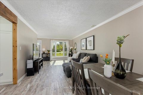 Photo 12 at 176 Garden Avenue, Keswick North, Georgina